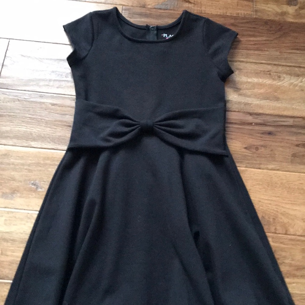 Girls dress with front bow